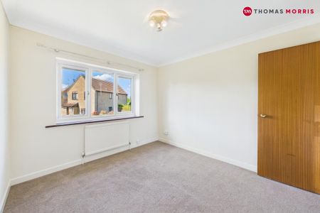 3 bedroom detached house to rent - Photo 3