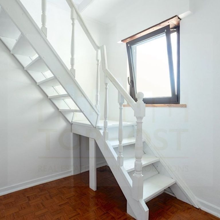 4 room luxury House for rent in Cascais e Estoril, Cascais, Lisbon - Photo 1