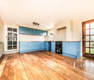 4 bedroom detached house to rent - Photo 6