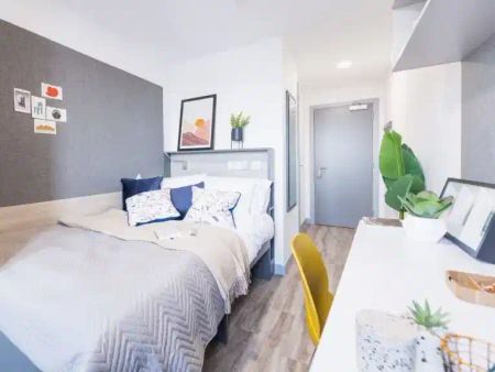 Gold Ensuite - Photo 4