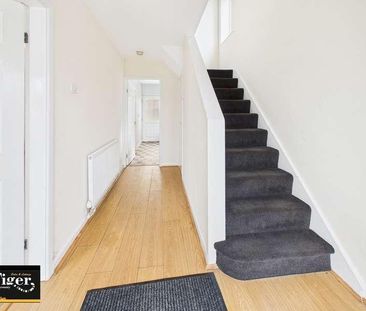 Hurstway Close, Fulwood, PR2 - Photo 3