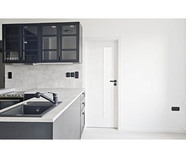 Pronájem bytu 2+kk 33 m² - Fotografie 2