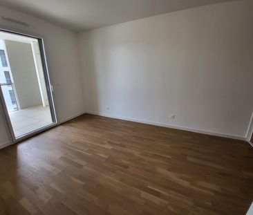 Location Appartement 2 pièces 45m² ST CYR AU MONT D OR 69450 - Photo 1