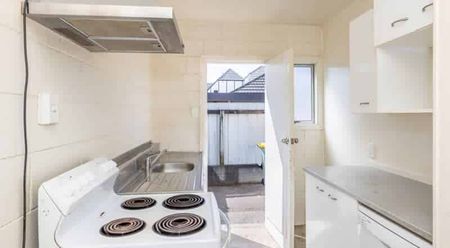 Affordable, Supportive Housing Opportunity - Photo 4