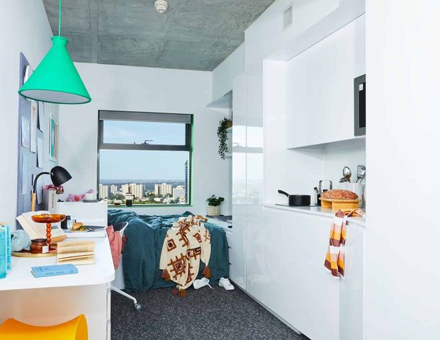 Signature Studio Apartment, Premium Views - Photo 1