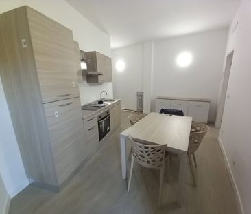 Appartamento in Via dell'Esperanto 12, Verona, VR - Photo 2