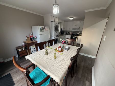 For Lease - 28 Lynmont Road, Toronto, Ontario - Photo 4