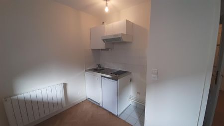 location Appartement F1 DE 31.56m² À PARIS - Photo 2