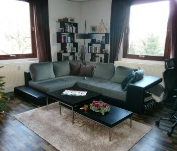 Super Wohnlage in der Adolfstraße ! Schöne Dachgeschoss Wohnung - Photo 2