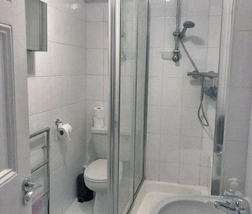 House share to rent - Photo 2