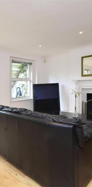 Buckland Crescent, Swiss Cottage, London, NW3 5DH - Photo 1