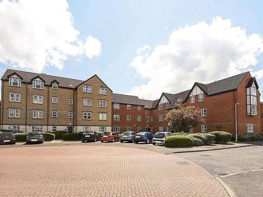 Charnwood House, Rembrandt Way, Reading, RG1 - Photo 1