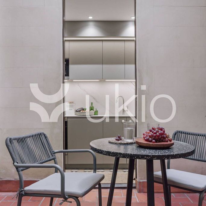 5 room luxury Flat for rent in Barcelona, Catalonia - Photo 1