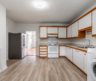 1044 Rue Addington - Photo 2