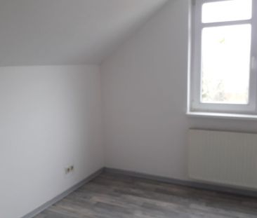 Große 2 Raumwohnung frisch renoviert, mit Balkon, im Dachgeschoss - Foto 5