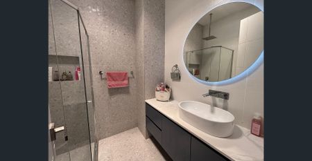 A beautifully family home in Nirimba Fields, just a 4-minute walk to Nirimba Fields Public School. - Photo 3