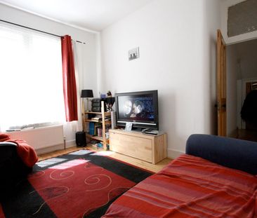 2 Bed Maisonette, Gladstone Avenue, N22 - Photo 1