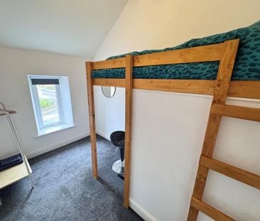 3 Bedroom Terraced Available Arranging tenancy - Photo 6