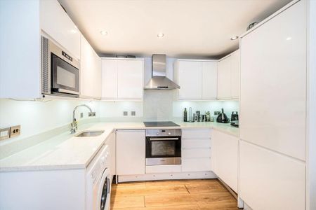 2 bedroom flat to rent - Photo 4