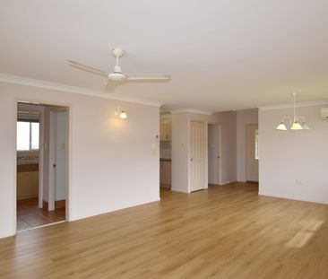 FAMILY HOME WITH SIDE ACCESS AND A DOUBLE BAY SHED - Photo 2