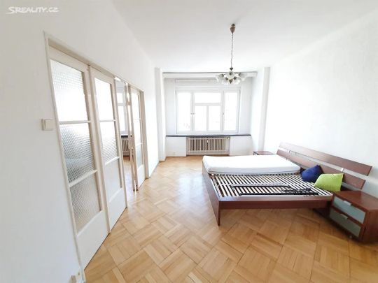 Pronájem bytu 4+1 140 m² - Photo 1