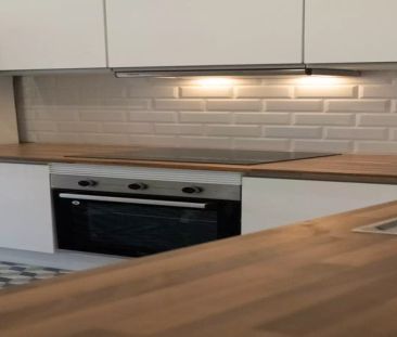 Room in a shared 5-bedroom apartment for rent in la Dreta de l'Eixample. - Photo 3