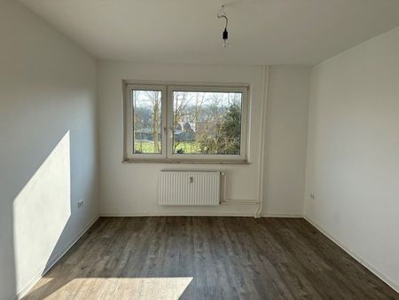 Renovierte 2-Zimmer-Wohnung mit Balkon - Foto 3