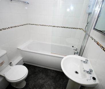 5 bedroom apartment to rent - Photo 5