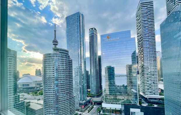 For Lease - 77 Harbour Square Unit# 3002, Toronto, Ontario - Photo 1