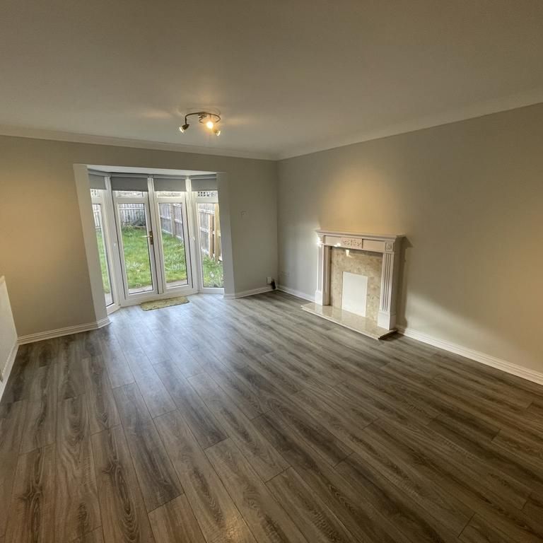 2 bedroom semi-detached house to rent - Photo 1