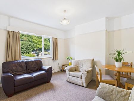 3 bedroom semi-detached house to rent - Photo 3