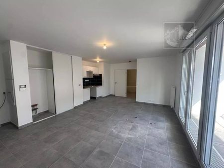 Rental Apartment - Photo 2