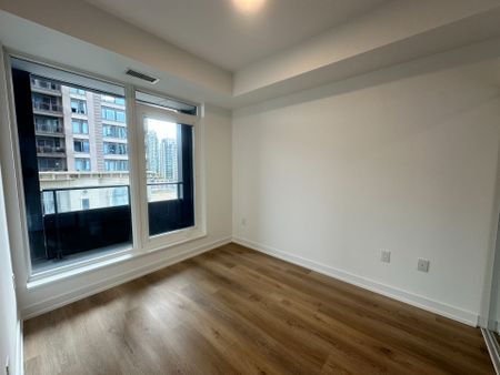 For Lease - 395 Square One Drive Unit# 807, Mississauga, Ontario - Photo 2