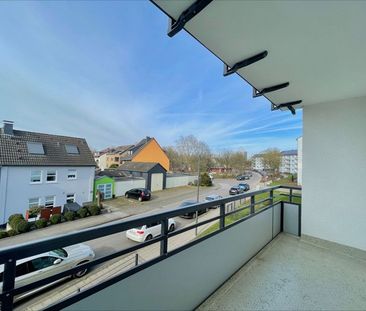 Geräumige 3- Zi.-Wohnung mit Balkon! - Foto 1