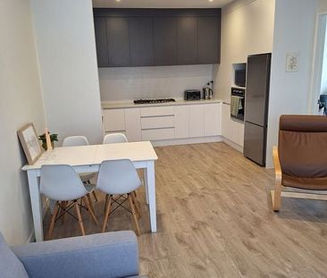 Up Market 2 bedroom Minor Dwelling - Photo 4