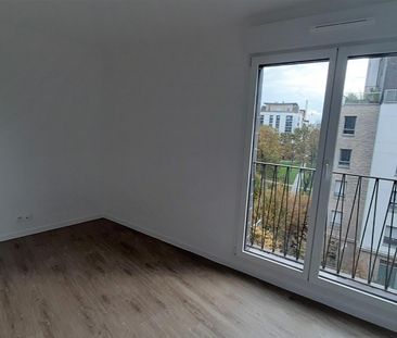 location Appartement F3 DE 58.4m² À ASNIERES - Photo 2