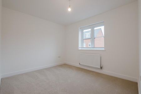 4 bedroom detached house to rent - Photo 5