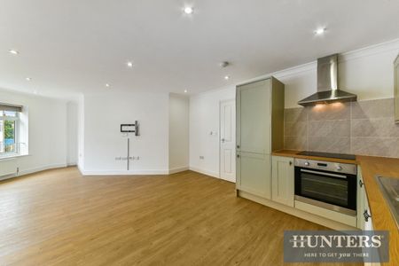 1 bedroom Flat To Let - Photo 5