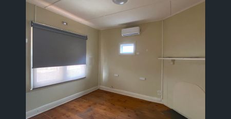 Fantastic location! - Photo 3