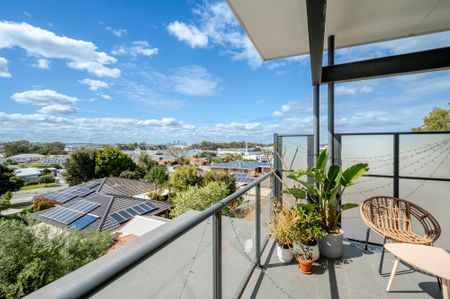 9/25 Dongara Street, Innaloo WA 6018 - House For Rent | Domain - Photo 3