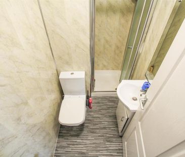 1 bedroom property to rent - Photo 2