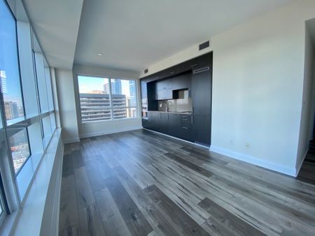 For Lease - 2 Anndale Drive Unit# 2102, Toronto, Ontario - Photo 3