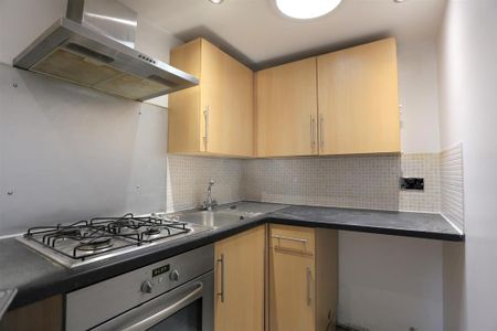 1 bedroom flat to rent - Photo 5