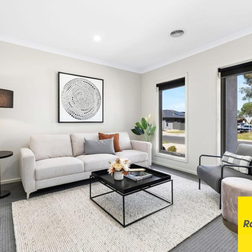 Superb Home with dual Living Areas - Photo 1