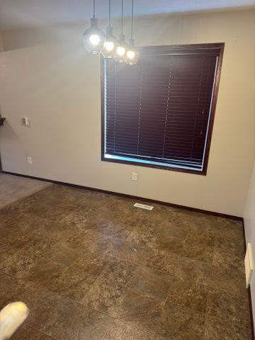 Cozy and Comfortable 2 Bedroom 2.5 Bathroom Condo Unit - Photo 4