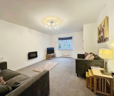 3 bedroom semi-detached house to rent - Photo 2