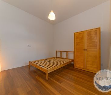 Pronájem bytu 1+1 25 m², Neklanova 110, Praha - Fotografie 2