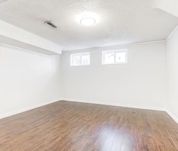 For Lease - 18 Arran Crescent Unit# Basement, Toronto, Ontario - Photo 6
