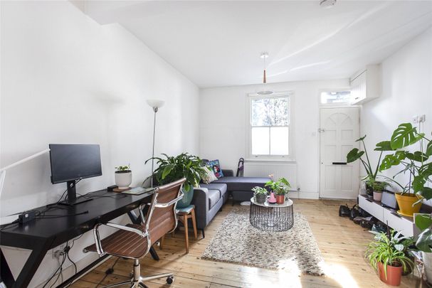 Douro Street, Bow, London, E3 2TS - Photo 1