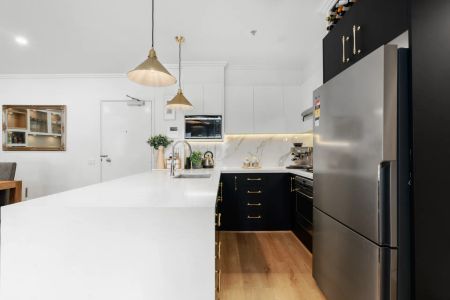 Unit 1102/38 Bank Street, - Photo 4